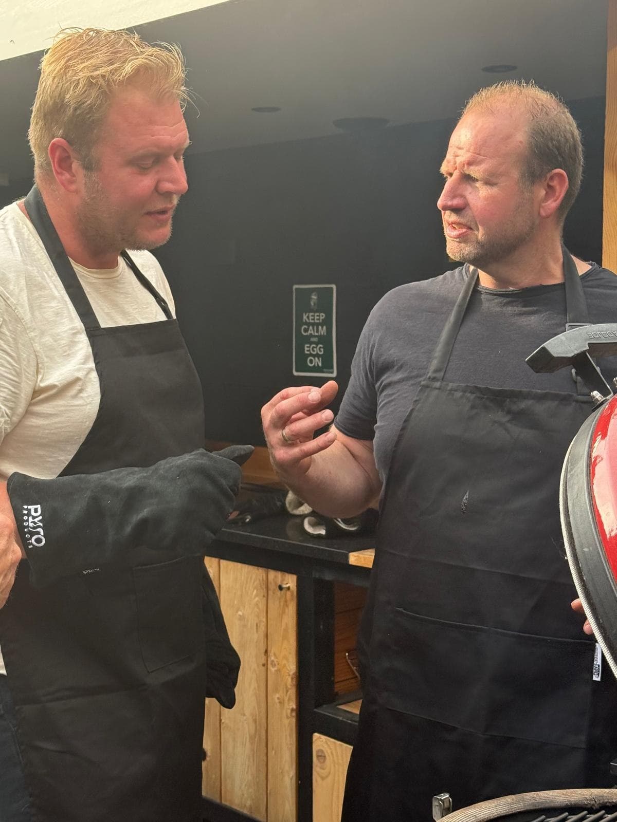 Overleg bij de kamado